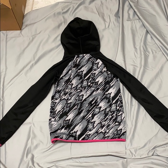 Nike hoodie - Picture 2 of 2
